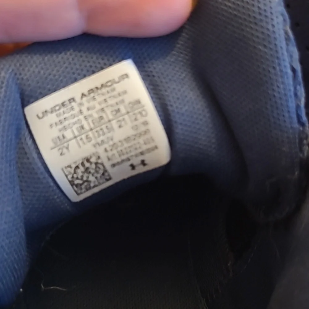 SOLD Under Armour Basketball Shoes Size 2 Y Blue - Picture 5 of 7